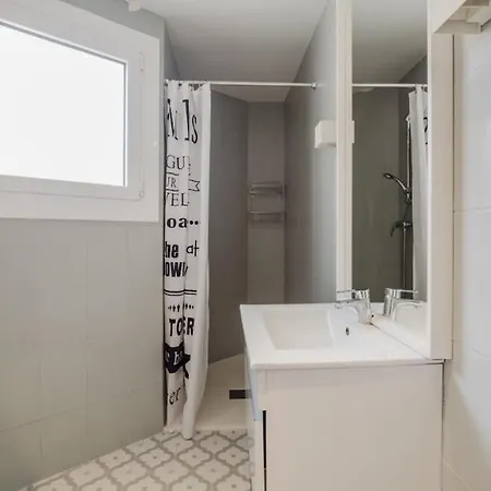 Large Townhouse In St Cugat Apartment
