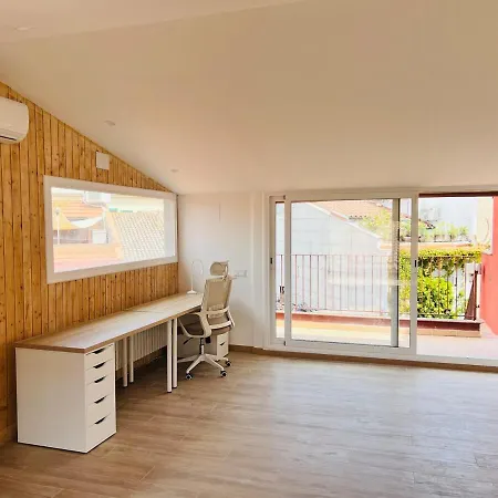 Large Townhouse In St Cugat Apartment *